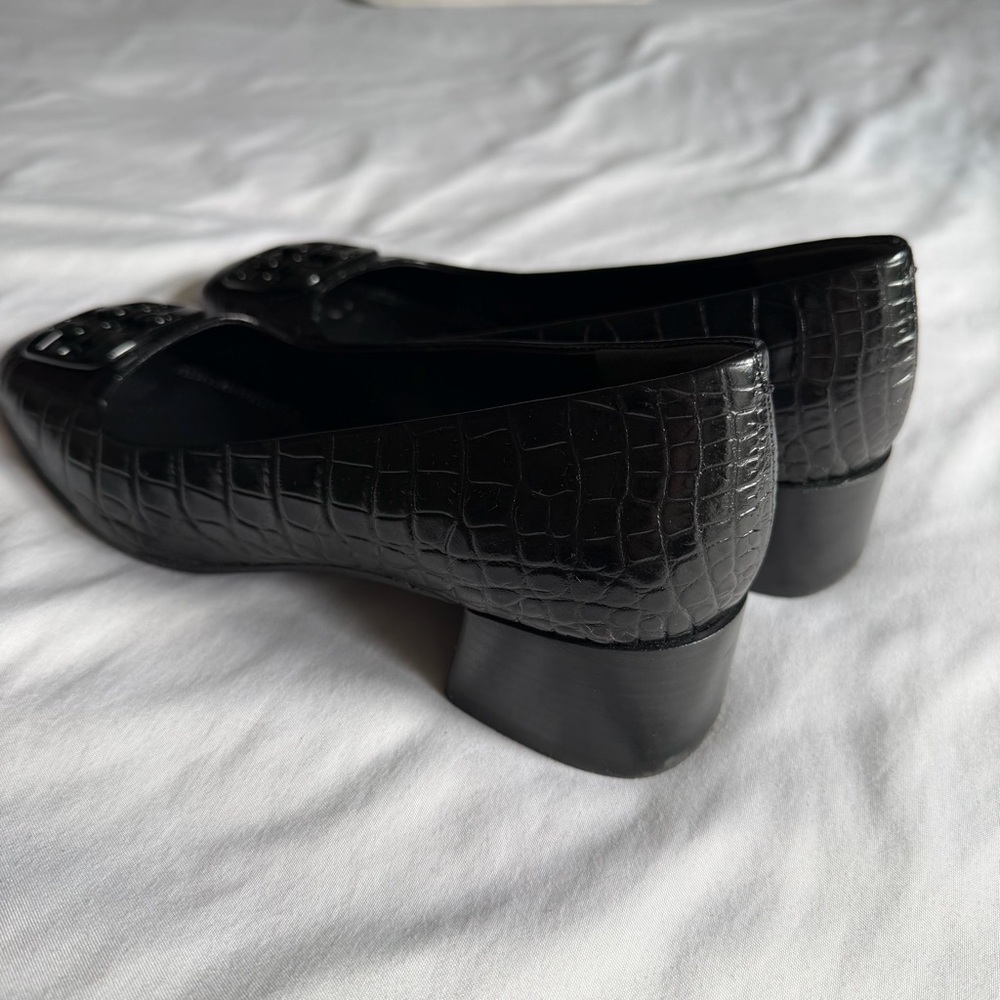 Tory Burch "Georgia" Pump Black Croc-Embossed Leather Pump Heel 7 Women's - Picture 5 of 16